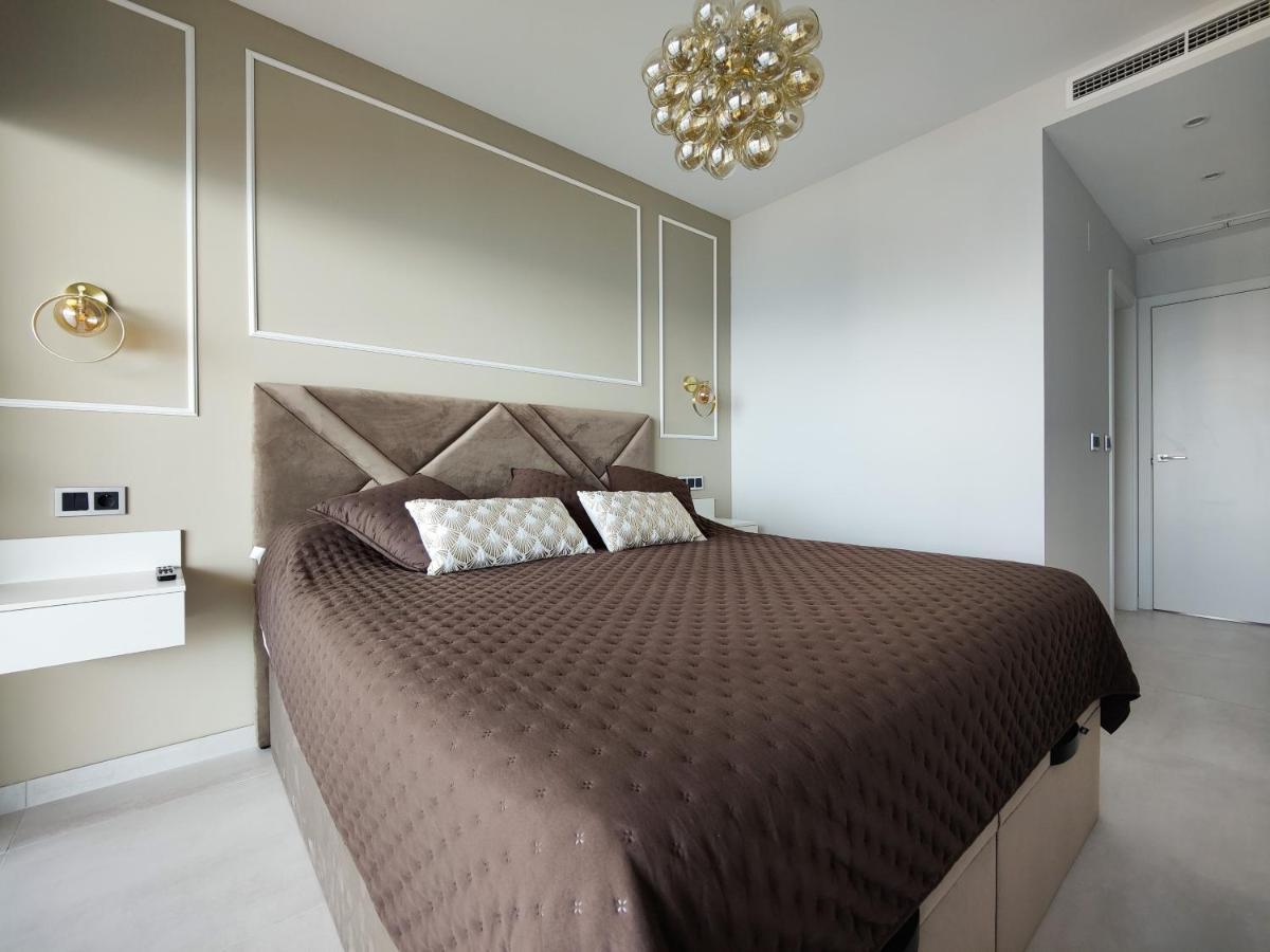 Sunset Waves Golden Apartments Benidorm Bagian luar foto