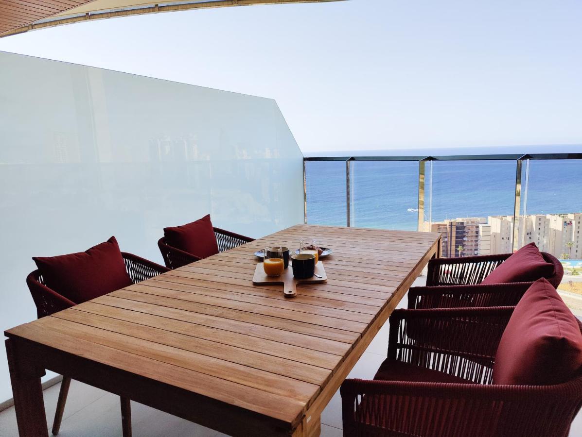 Sunset Waves Golden Apartments Benidorm Bagian luar foto
