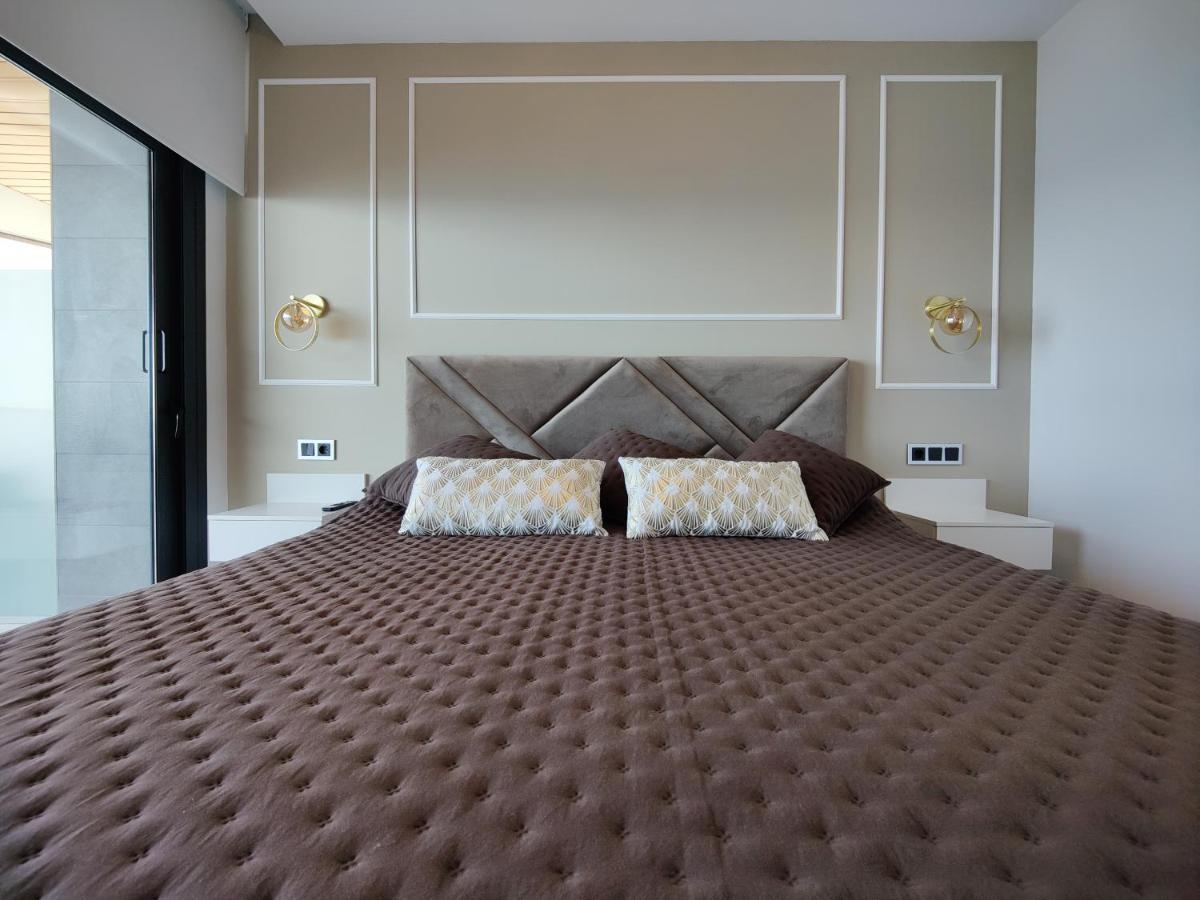 Sunset Waves Golden Apartments Benidorm Bagian luar foto
